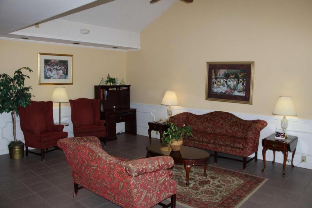 Jameson Inn - Oakwood Екстериор снимка