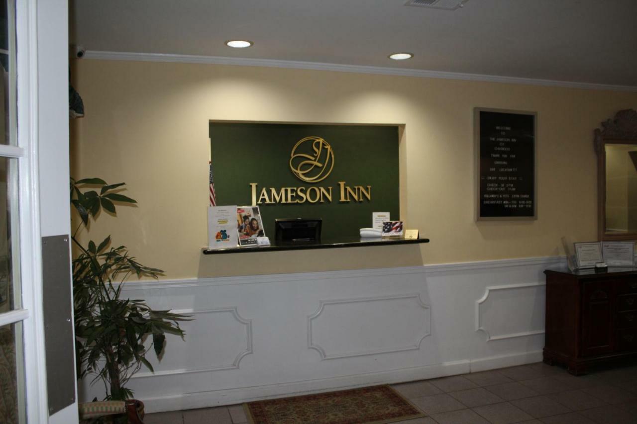 Jameson Inn - Oakwood Екстериор снимка