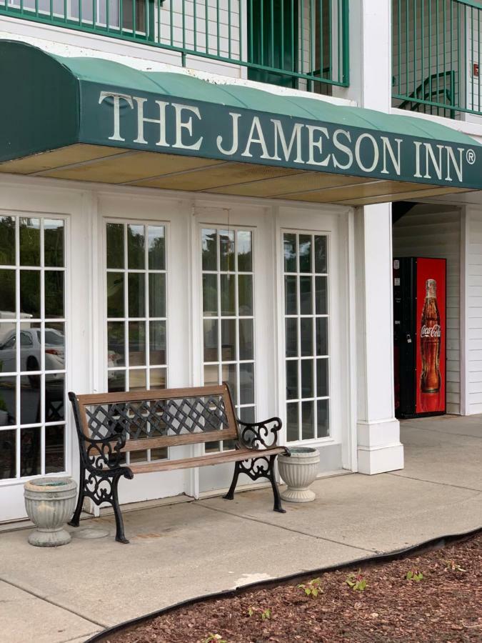 Jameson Inn - Oakwood Екстериор снимка